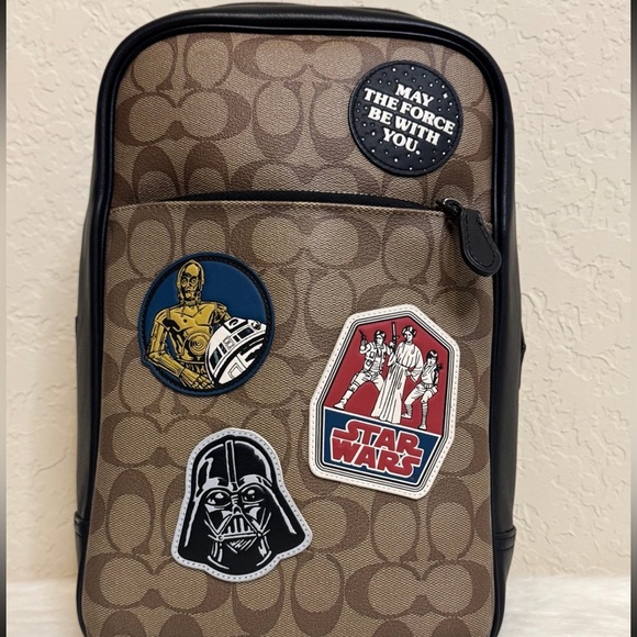 Star Wars X Coach Westway Pack In Signature Canvas With Patches - Picture 1 of 12